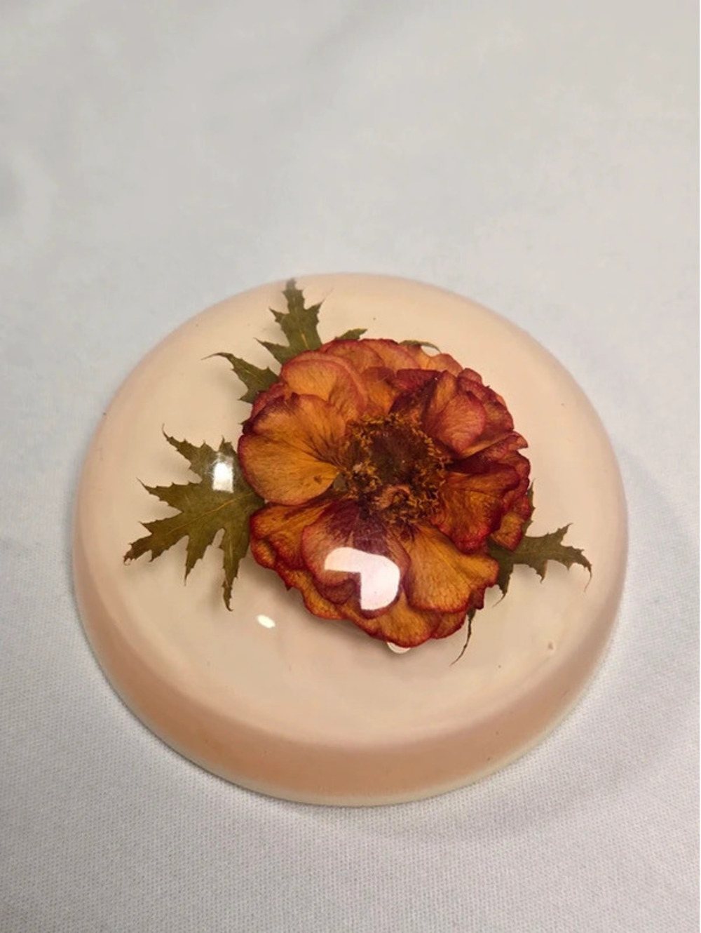 Vintage Jeanne Ocker California Original Flower Lucite Paperweight